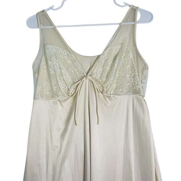 Vtg Ivory Nylon Lace Maxi Slip Dress Gown Sz M Nightgown Glam Bridal Romantic - Picture 2 of 12